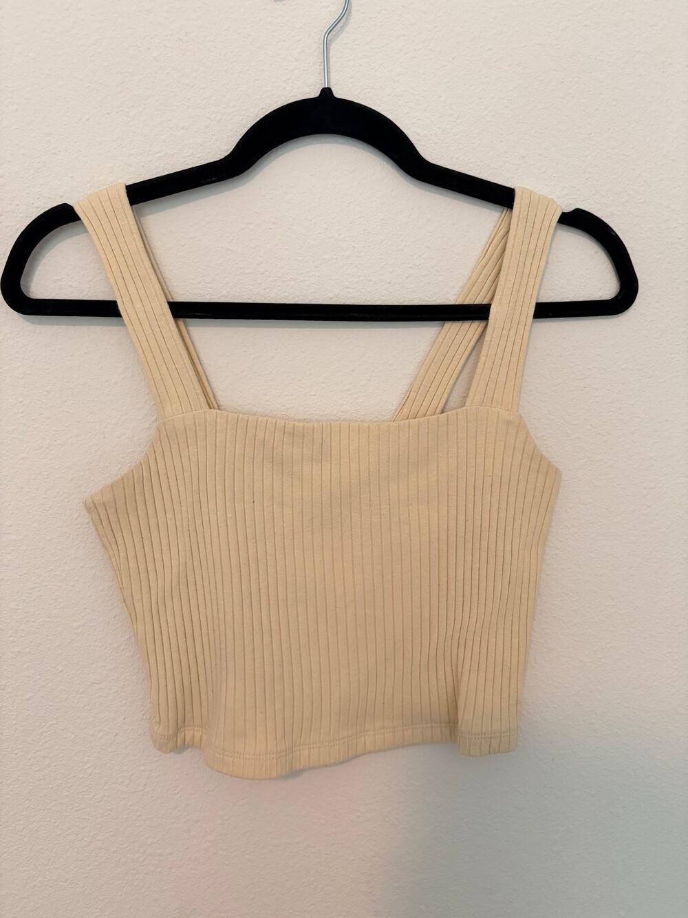 American Eagle Butter Yellow Ribbed Cropped Tank Size Small